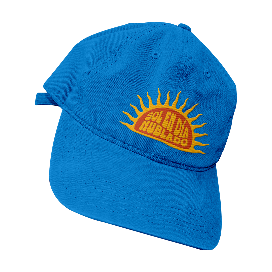 Gorra “Sol en día nublado” – Azul cielo